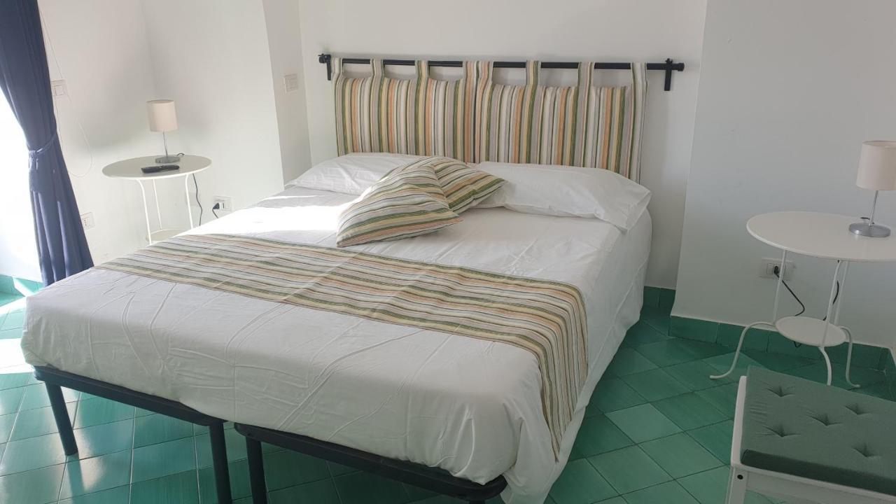 Casa Gabriella - Amalfi Coast - Free Parking - Full Sea View Villa Vietri Eksteriør billede