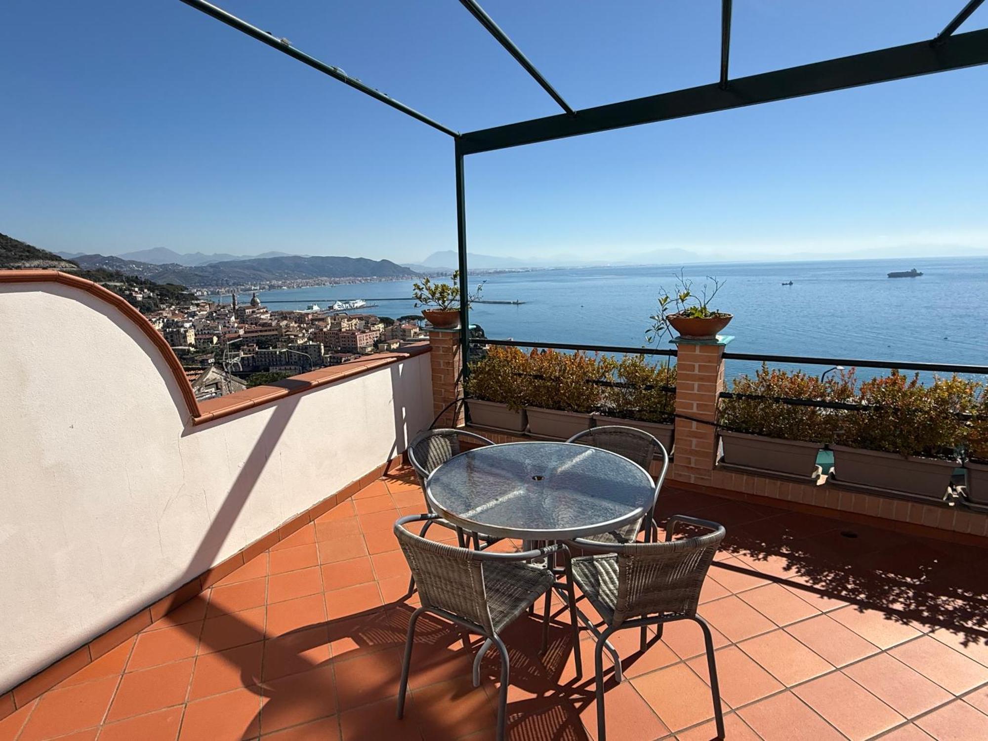 Casa Gabriella - Amalfi Coast - Free Parking - Full Sea View Villa Vietri Eksteriør billede
